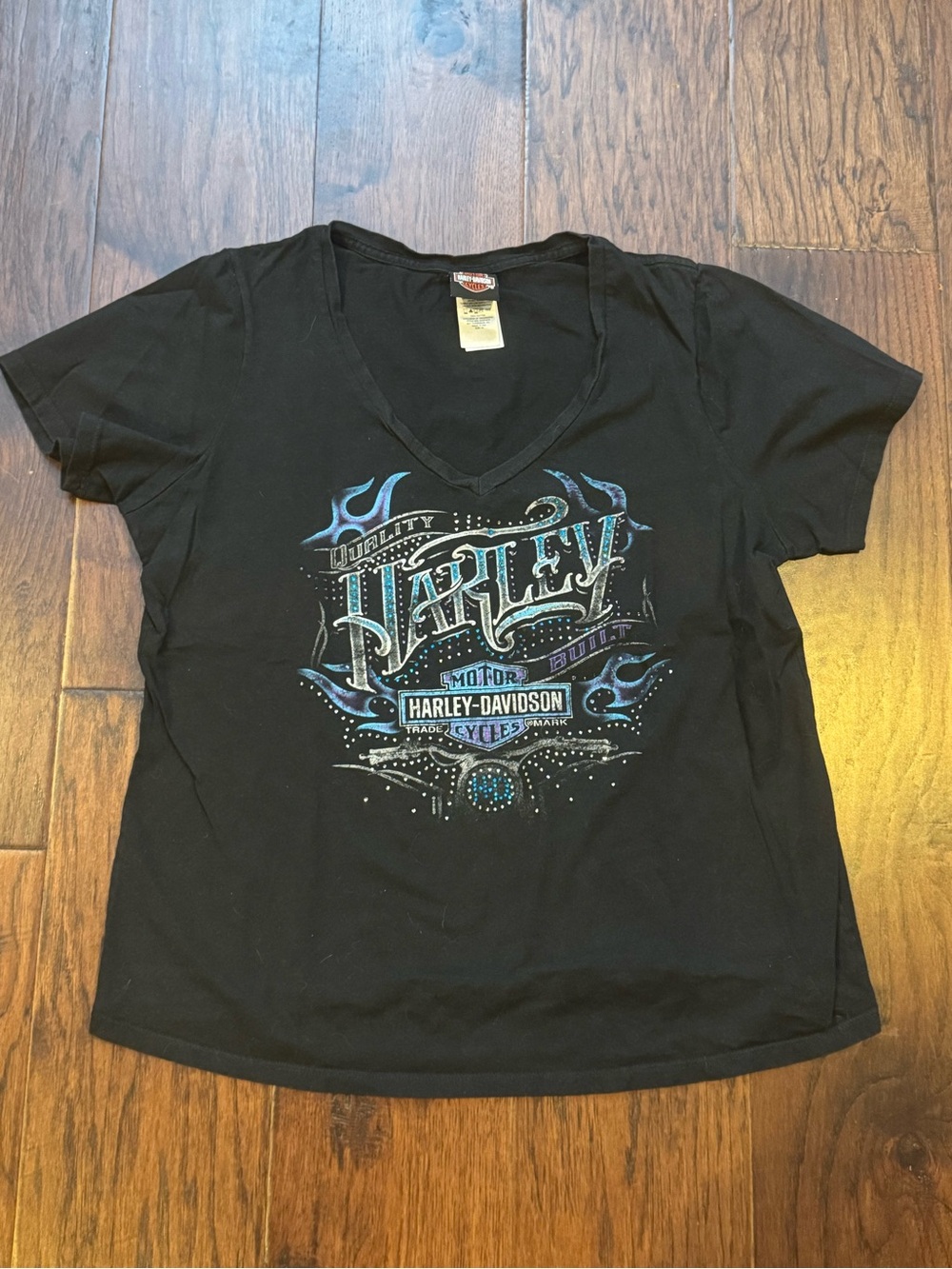 Harley-Davidson Women’s Short Sleeve V-neck T-shirt Bedazzled, Paris, Texas 1X